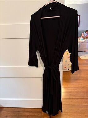 Milkmaid Goods Bamboo Robe- black